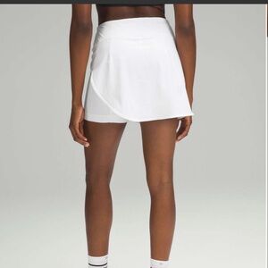 Like New Lululemon Asymmetrical Layered High-Rise Tennis Skirt White Sz 10